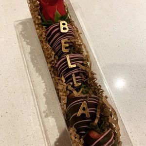 Meet your Posher, Isabella